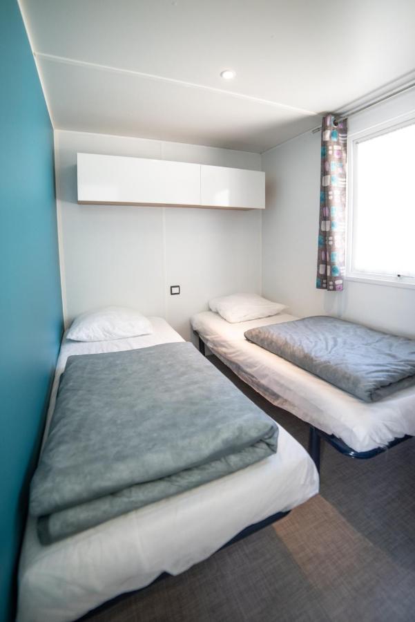 Camping Du Sevron Saint-Etienne-du-Bois  Exterior photo
